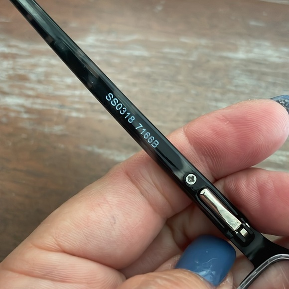 Design Optics by Foster Grant +1.50 black pattern eyeglasses with rhinestones - Picture 7 of 15